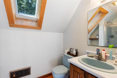 691 Middle Road Dresden ME 04342