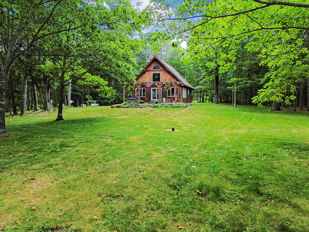 691 Middle Road Dresden ME 04342