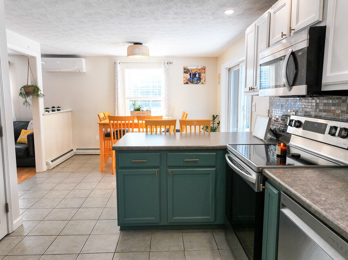 9 Willow Circle Lisbon ME 04250