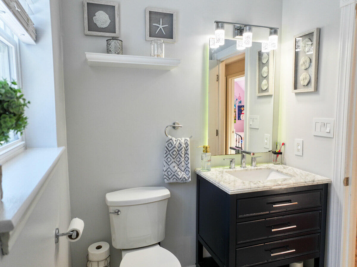 9 Willow Circle Lisbon ME 04250