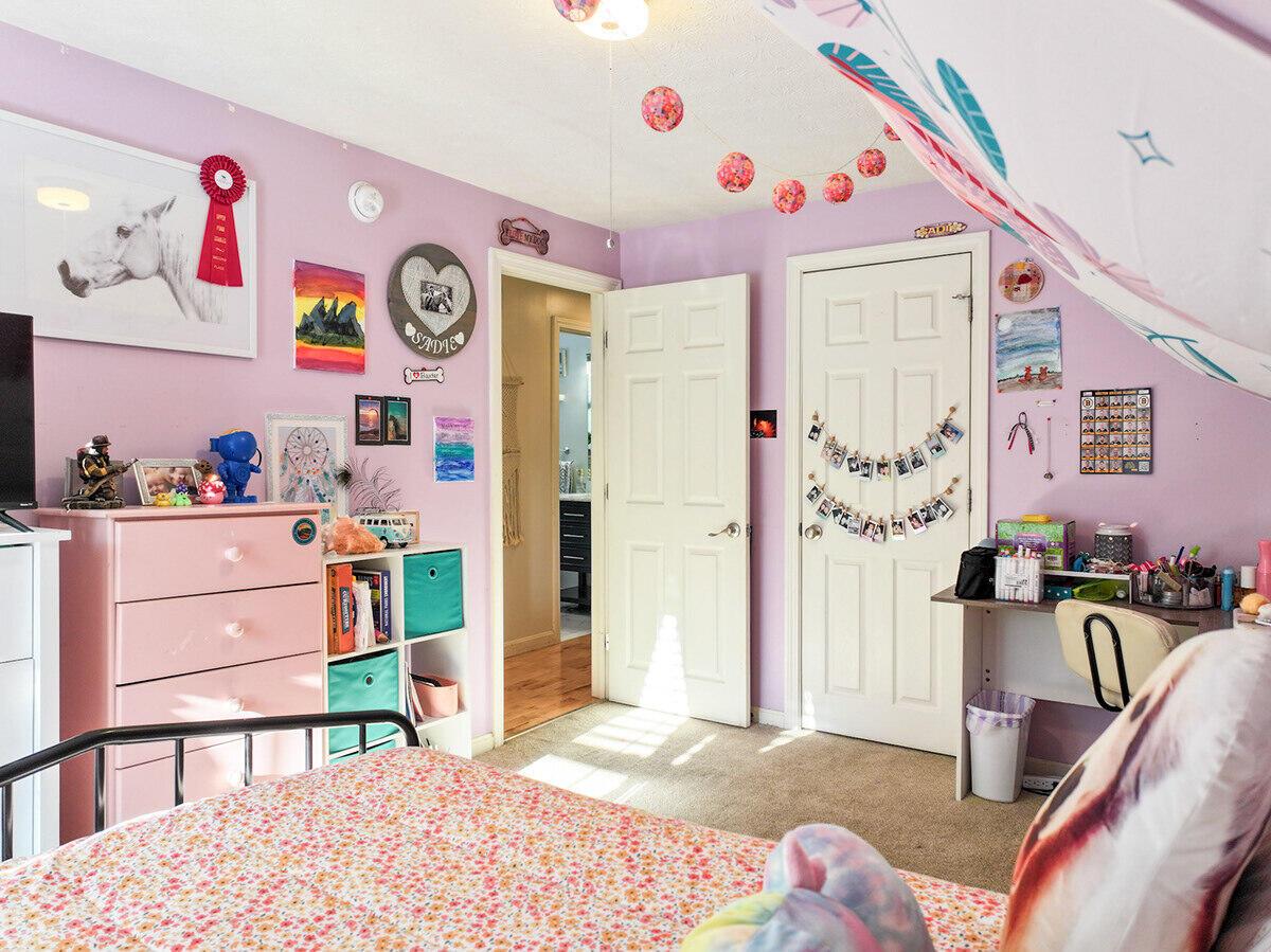 9 Willow Circle Lisbon ME 04250