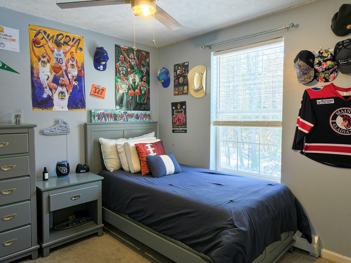 9 Willow Circle Lisbon ME 04250