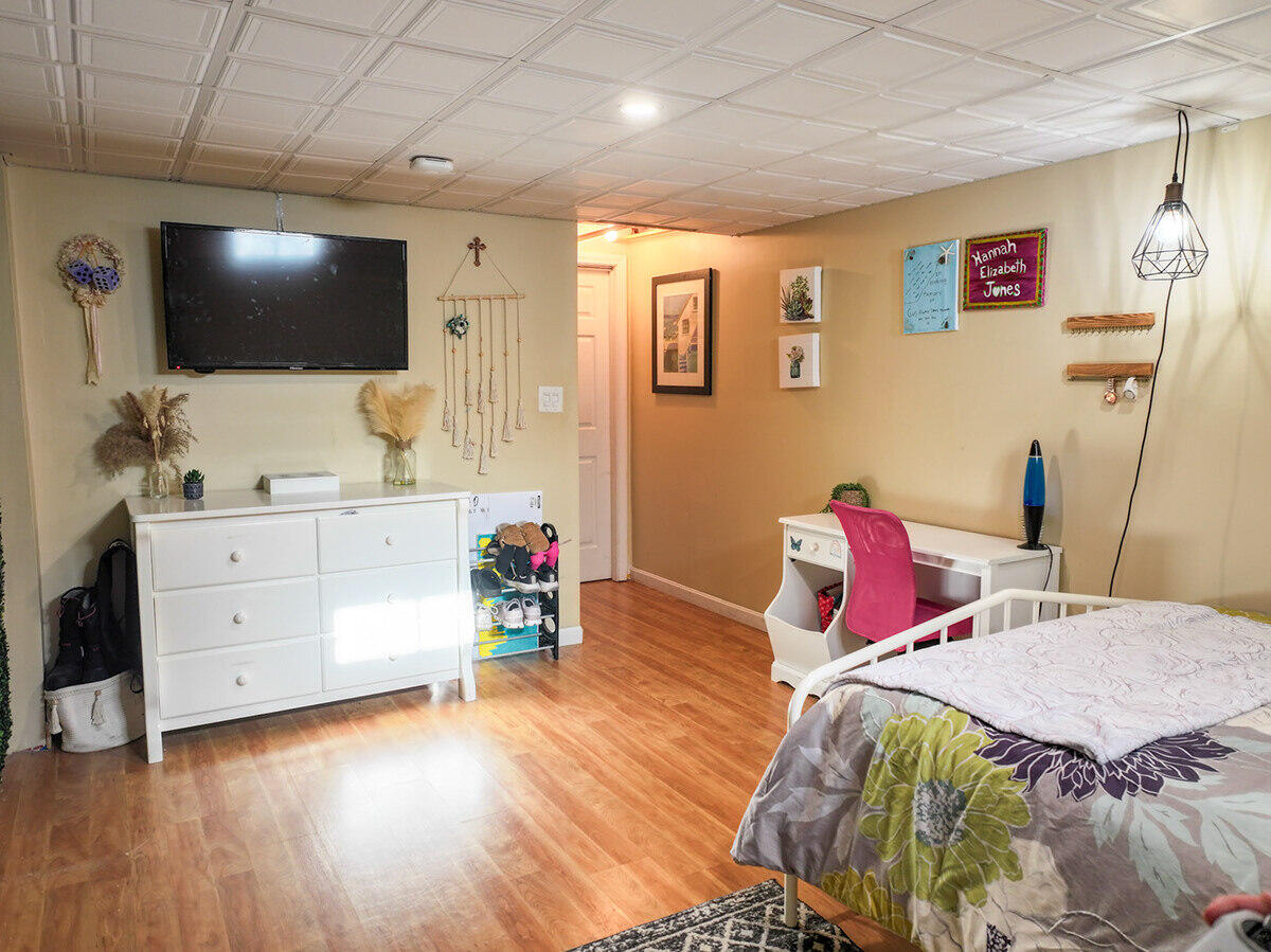 9 Willow Circle Lisbon ME 04250