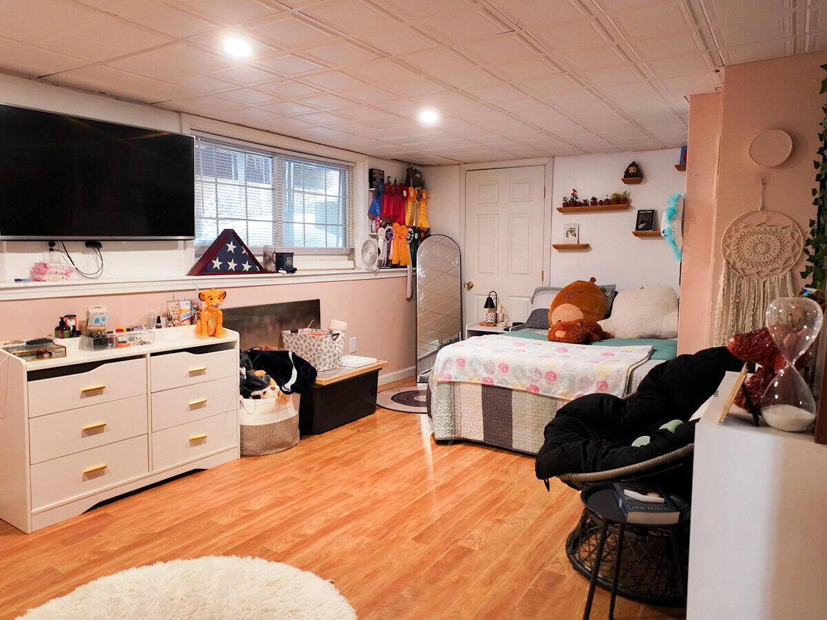 9 Willow Circle Lisbon ME 04250