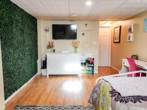 9 Willow Circle Lisbon ME 04250