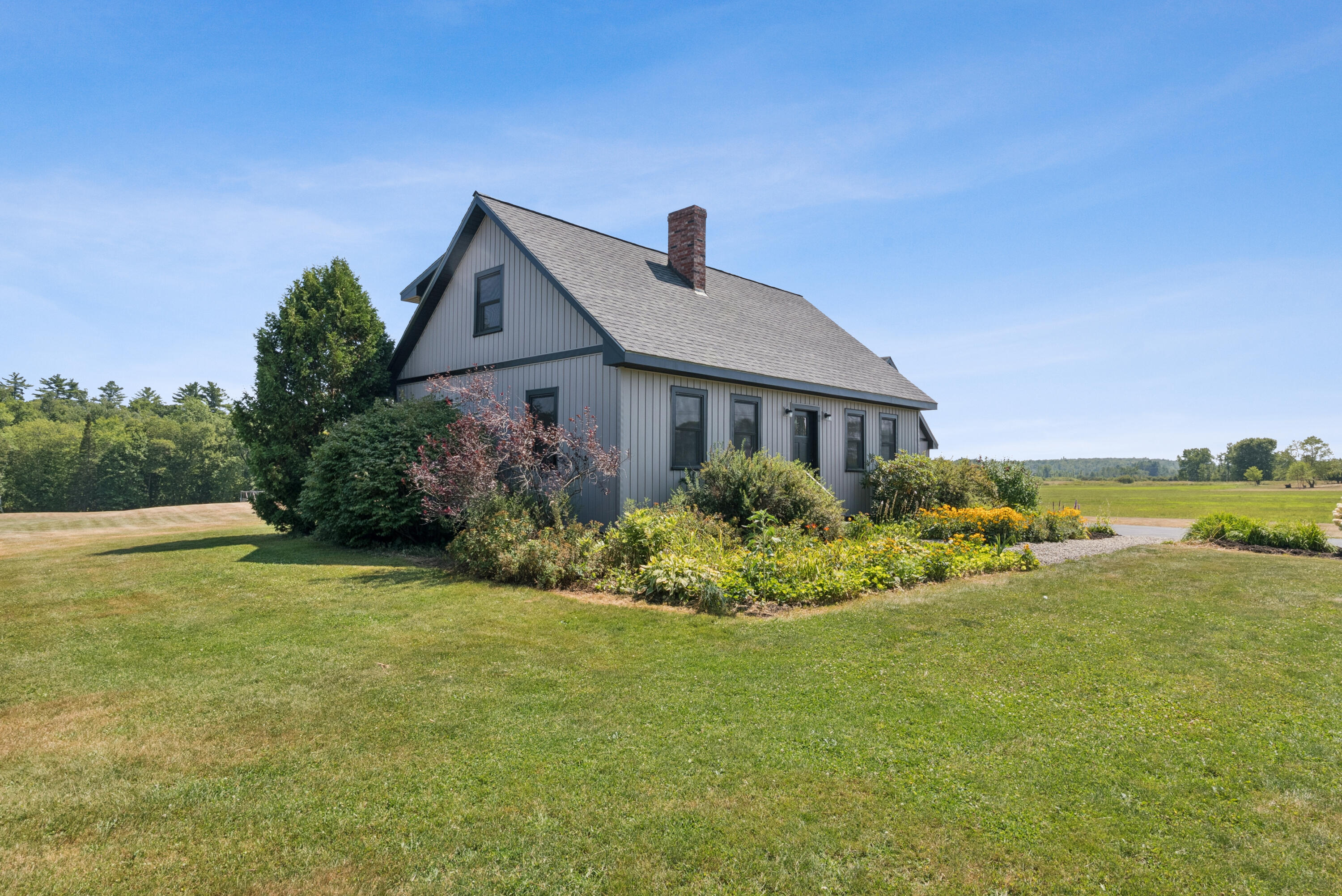 208 Pleasant Street Clinton ME 04927