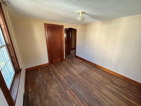 52 Tilton Avenue Kittery ME 03904