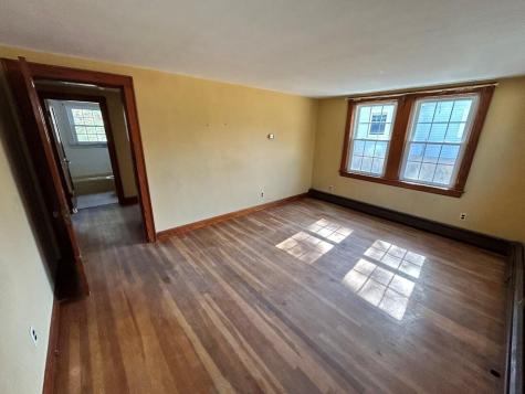 52 Tilton Avenue Kittery ME 03904