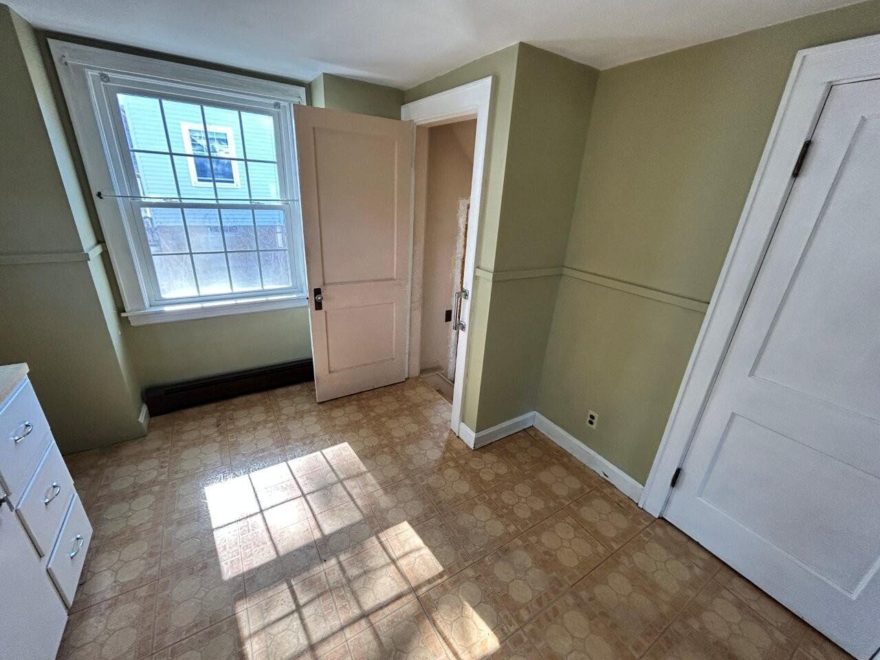 52 Tilton Avenue Kittery ME 03904