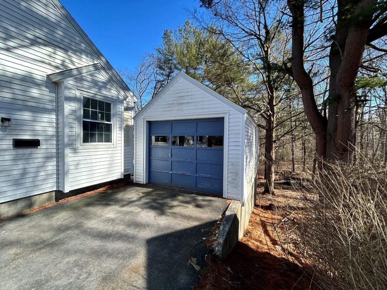 52 Tilton Avenue Kittery ME 03904