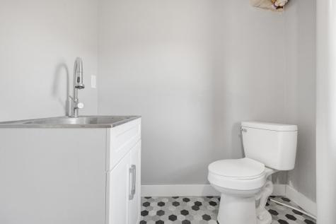 100 Parks Road Richmond ME 04357