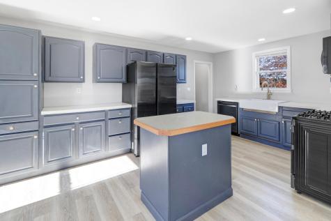 100 Parks Road Richmond ME 04357