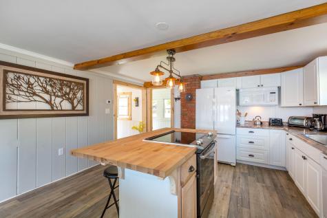 1041 Tasker Road Augusta ME 04330