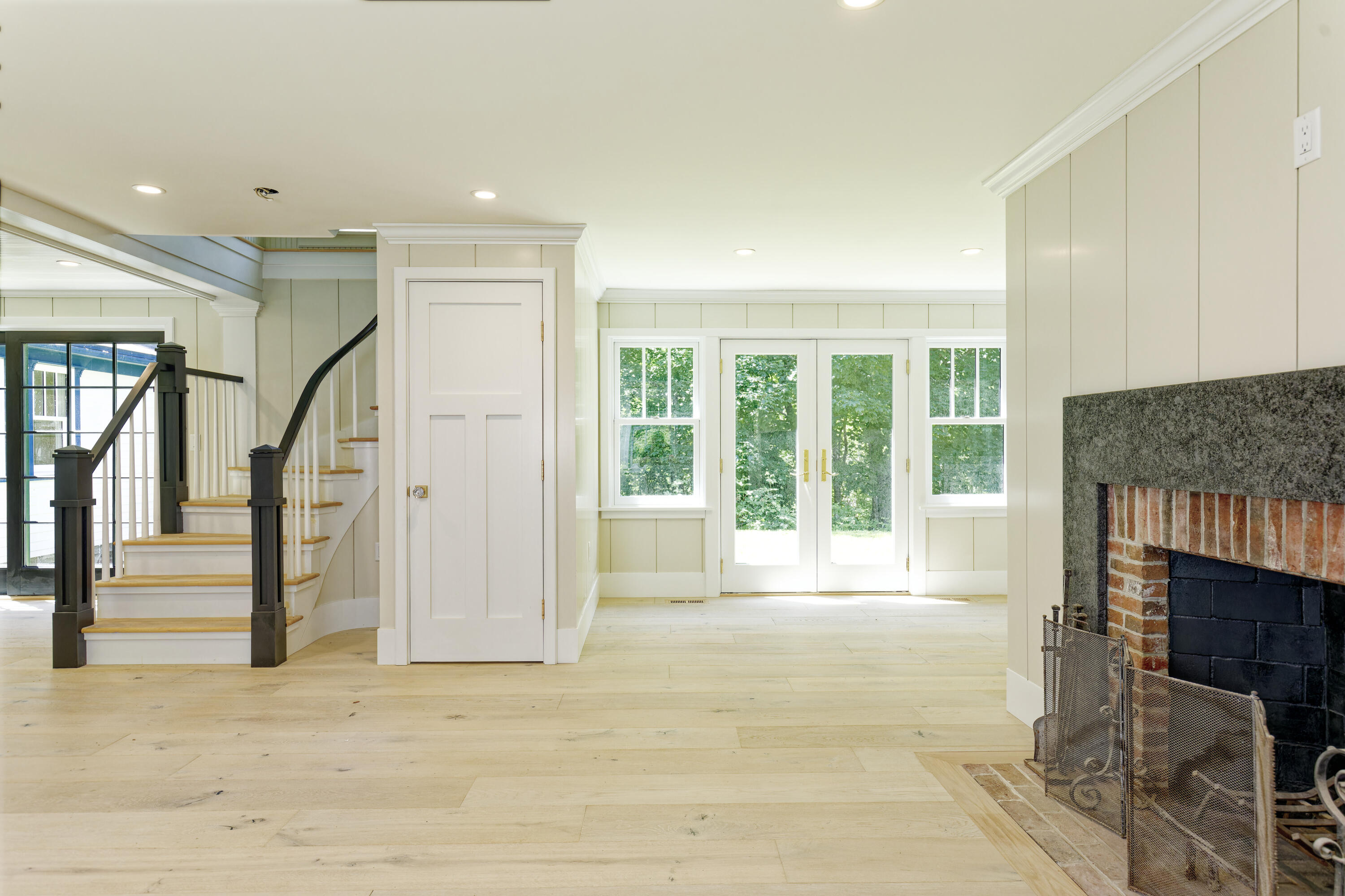 239 Ocean Point Road Boothbay ME 04544