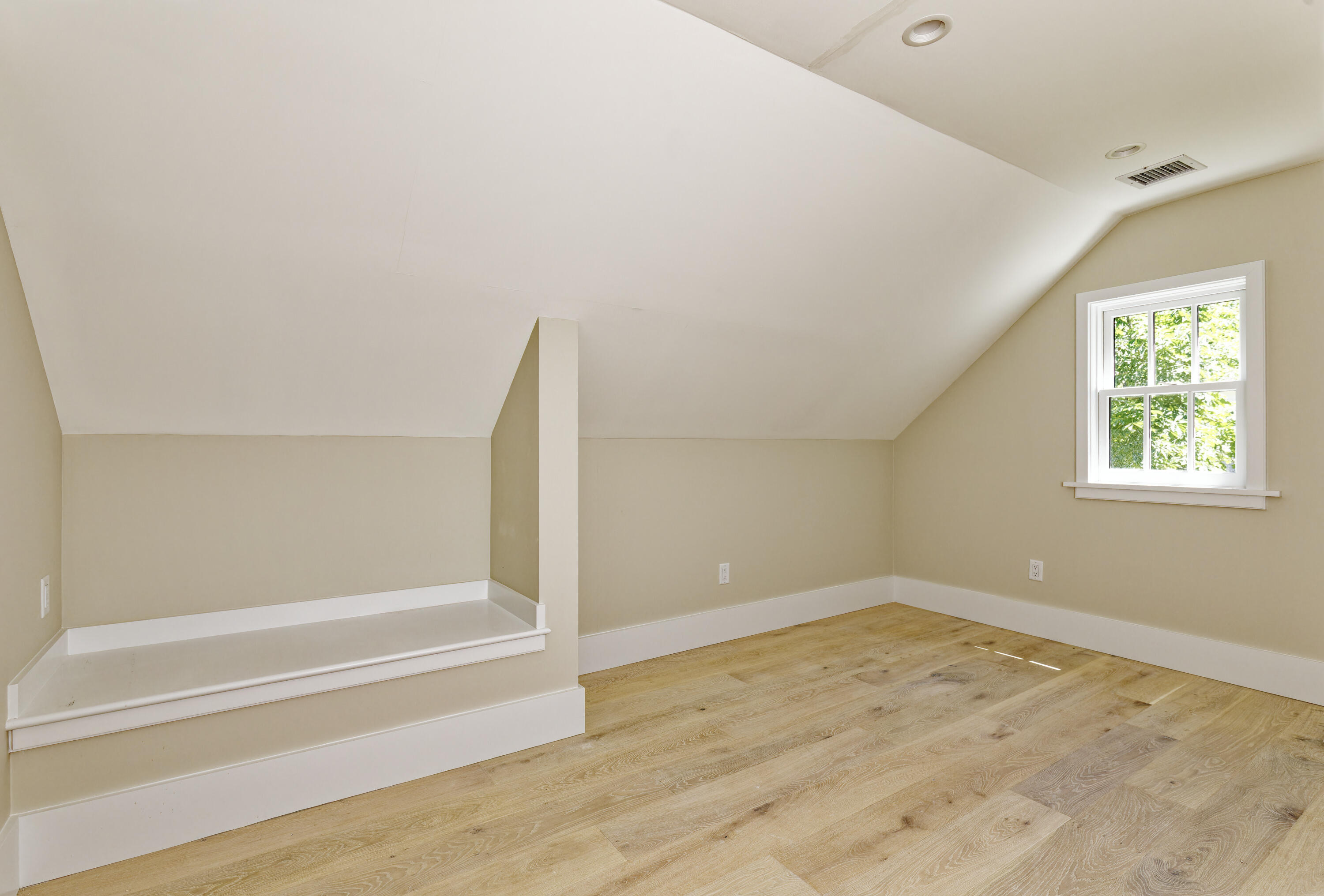 239 Ocean Point Road Boothbay ME 04544