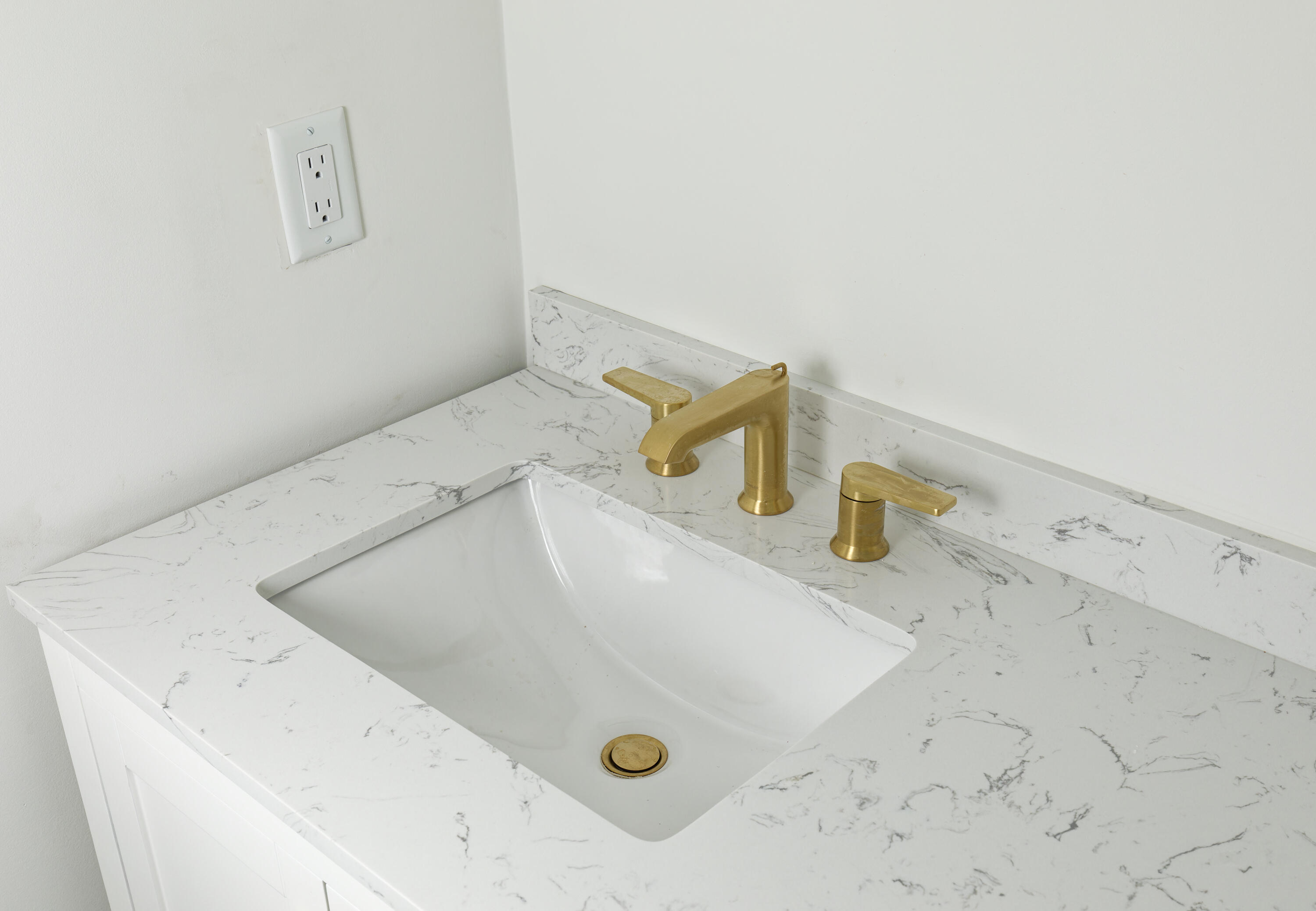 239 Ocean Point Road Boothbay ME 04544