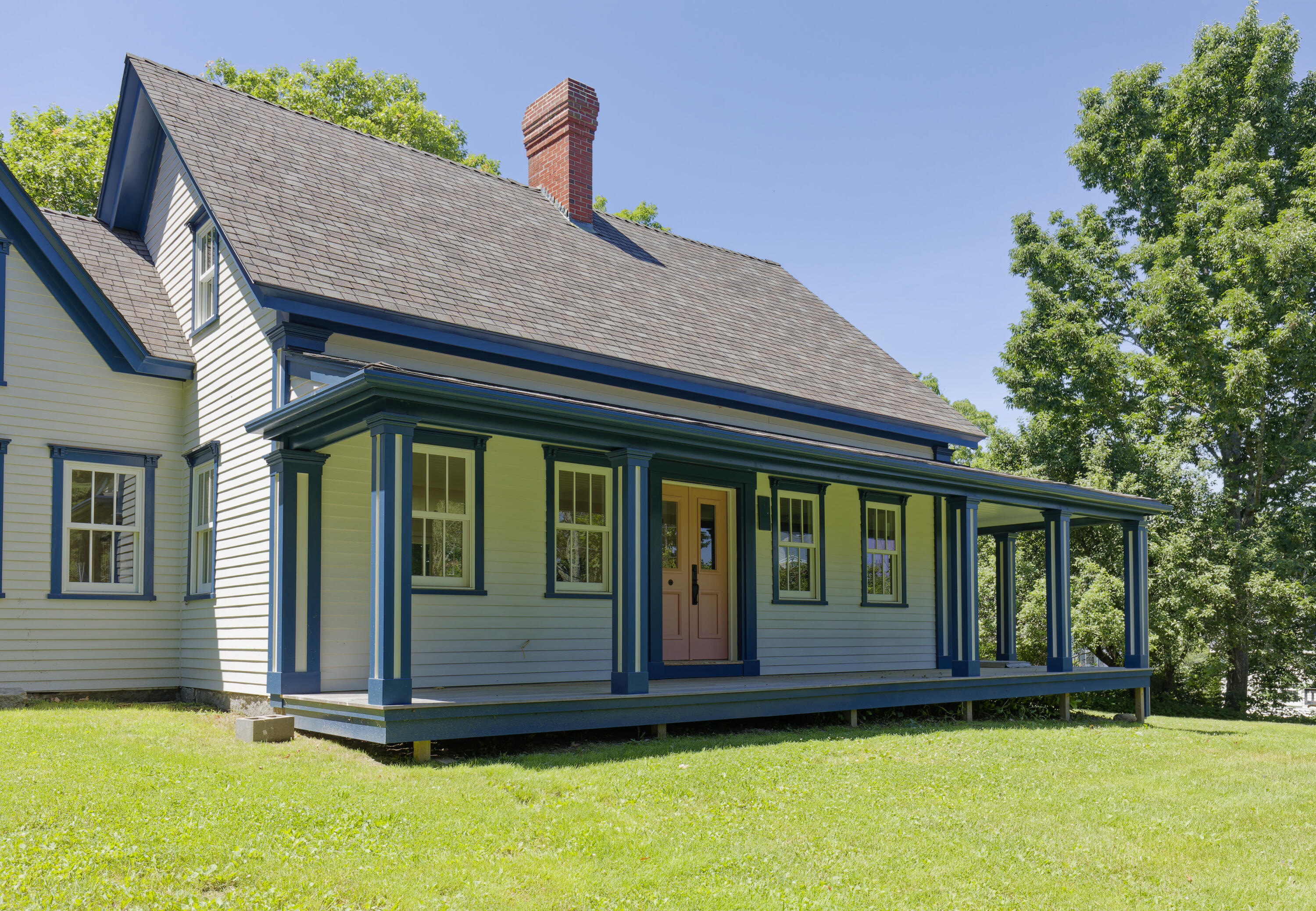 239 Ocean Point Road Boothbay ME 04544