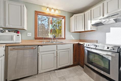 32 Merritt Road Harpswell ME 04079