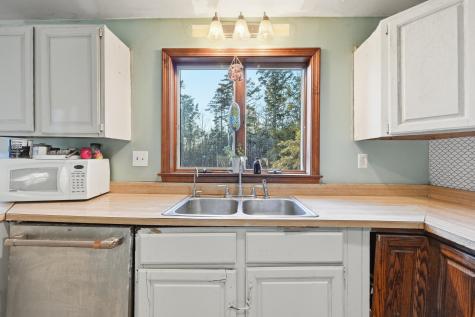 32 Merritt Road Harpswell ME 04079