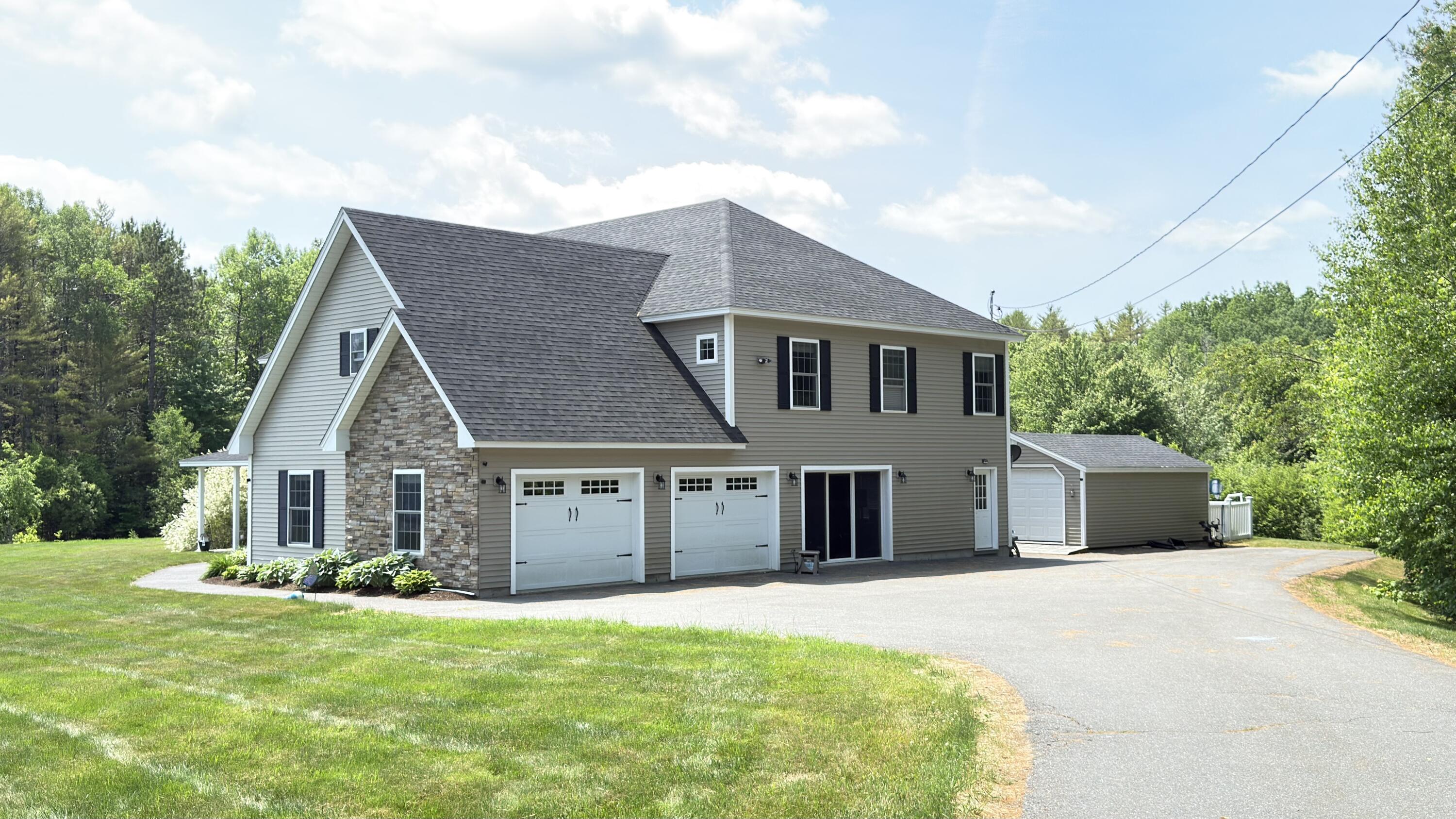 8 Clark Circle Hampden ME 04444