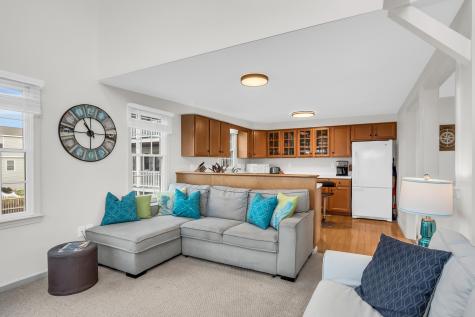 9 Robert Lane Wells ME 04090