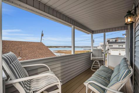 9 Robert Lane Wells ME 04090