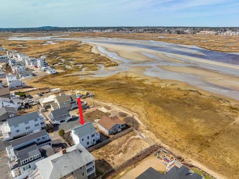 9 Robert Lane Wells ME 04090