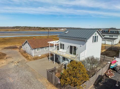 9 Robert Lane Wells ME 04090