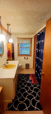 27 Lunts Point Lane Oxford ME 04270