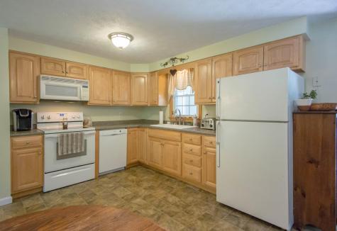 41 Acorn Drive Wells ME 04090