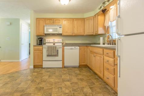 41 Acorn Drive Wells ME 04090