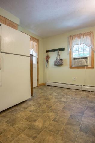 41 Acorn Drive Wells ME 04090