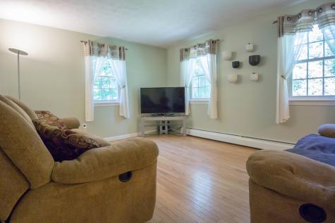 41 Acorn Drive Wells ME 04090