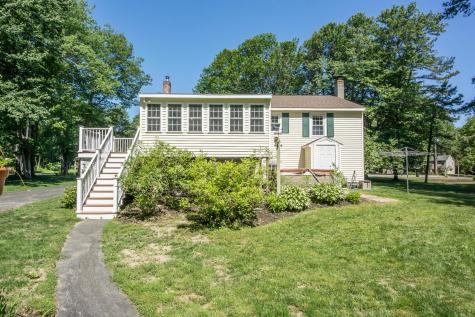 41 Acorn Drive Wells ME 04090