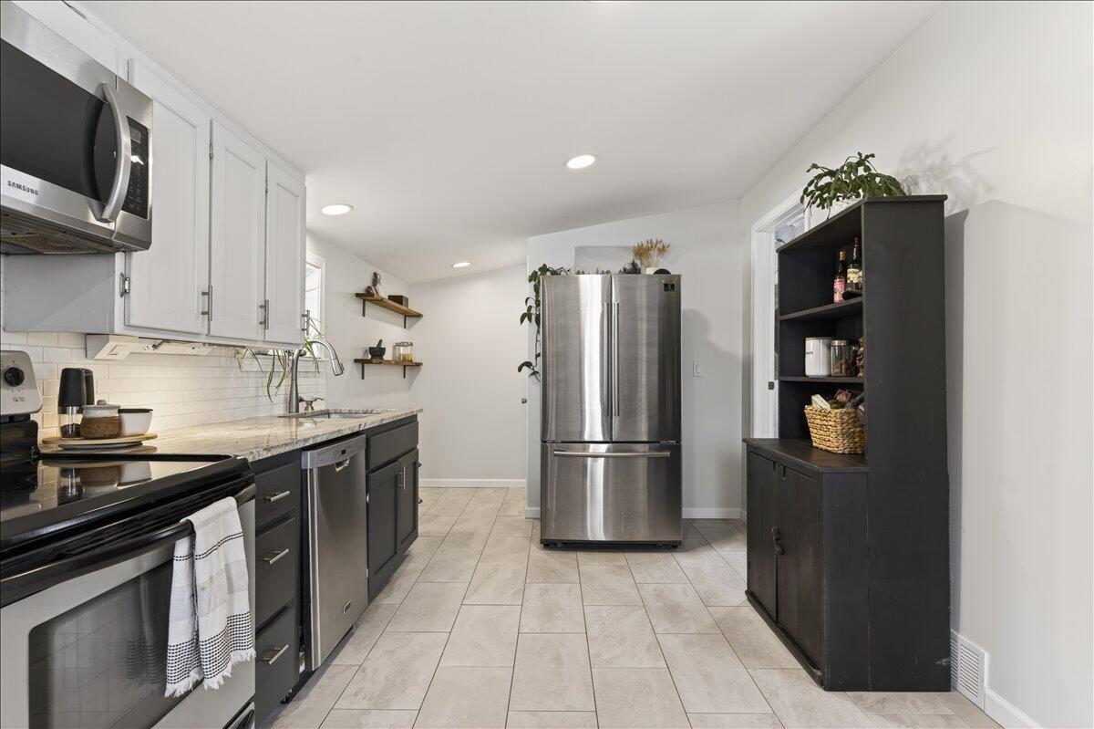 22 Lane Street Bangor ME 04401