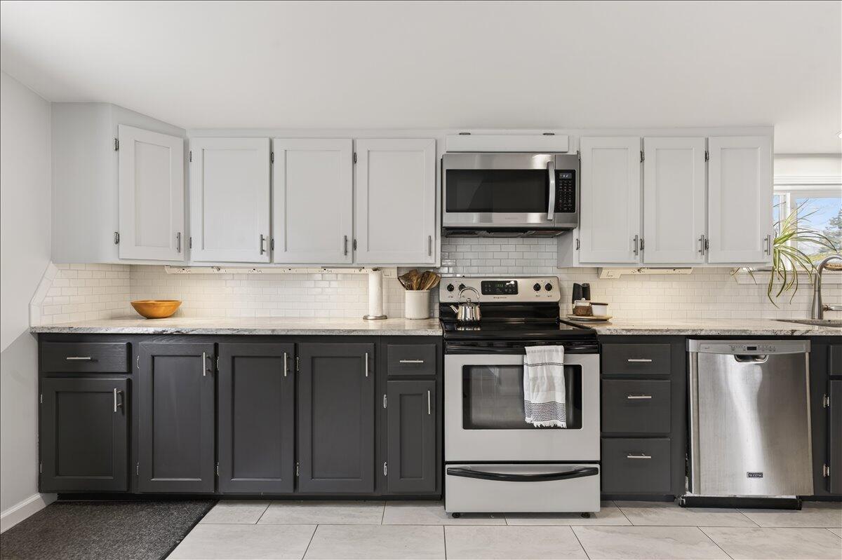 22 Lane Street Bangor ME 04401