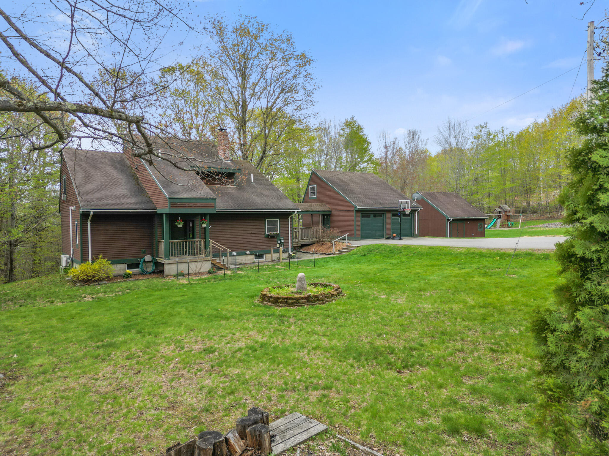 2611 Kennebec Newburgh ME 04444