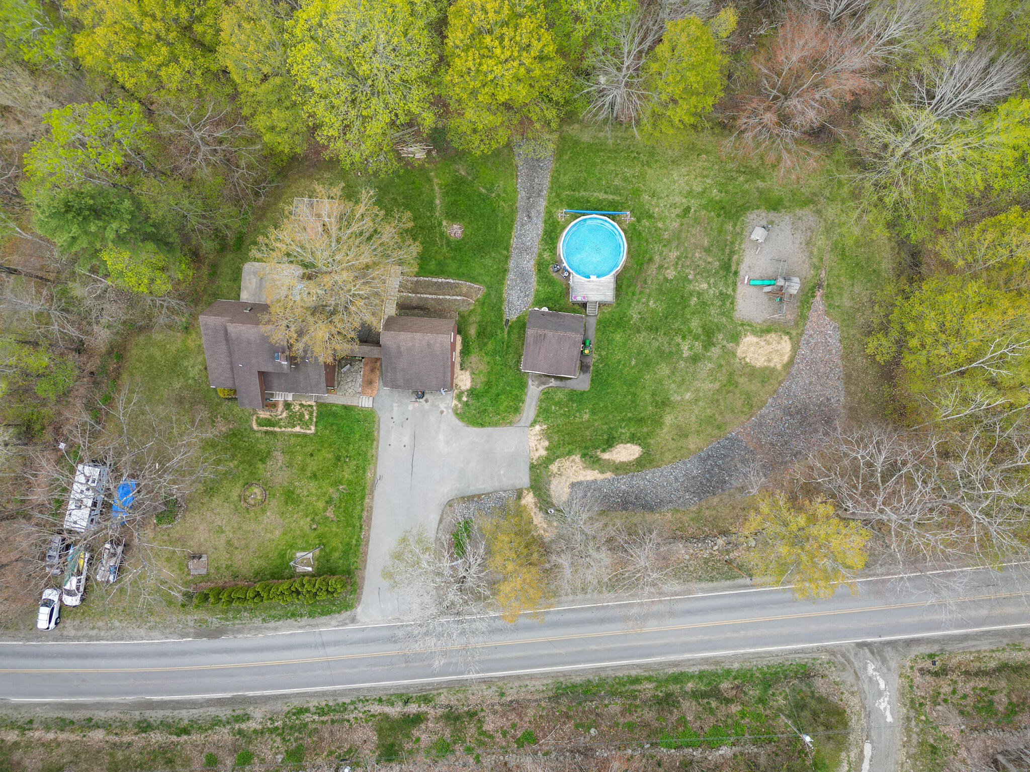 2611 Kennebec Newburgh ME 04444