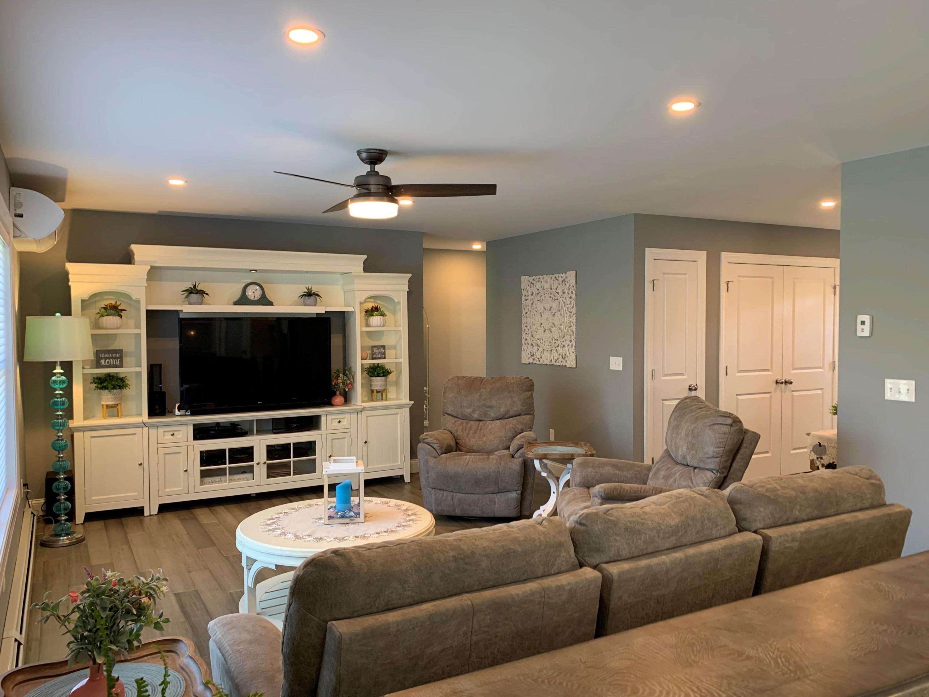 7 Champagne Lane Lisbon ME 04250