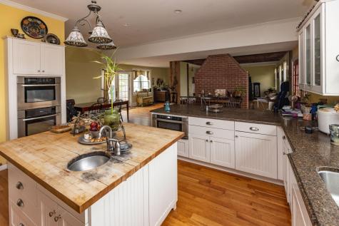 108 Eastern Road Warren ME 04864