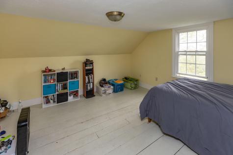 108 Eastern Road Warren ME 04864