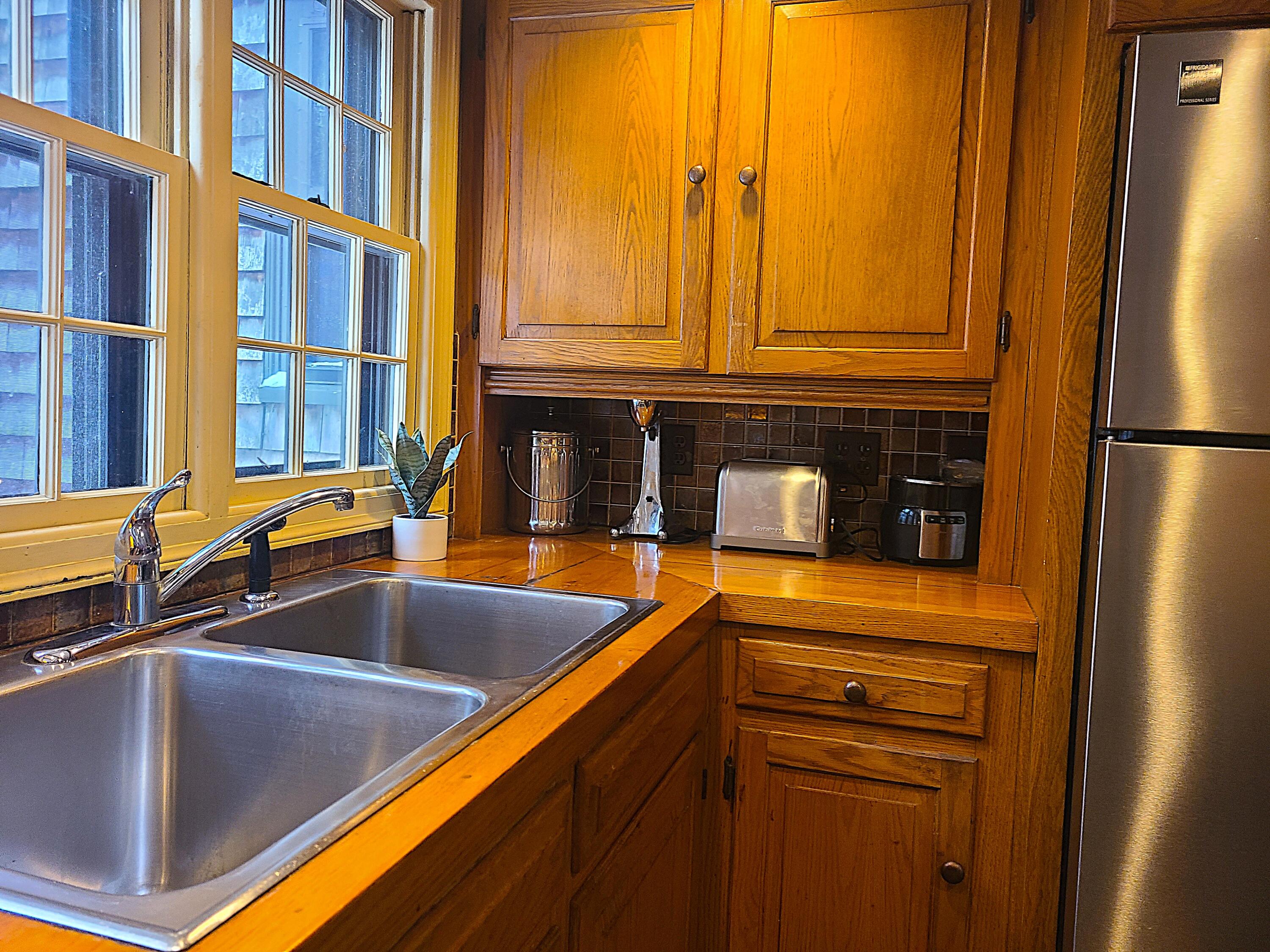 6 Old Port Road Kennebunk ME 04043