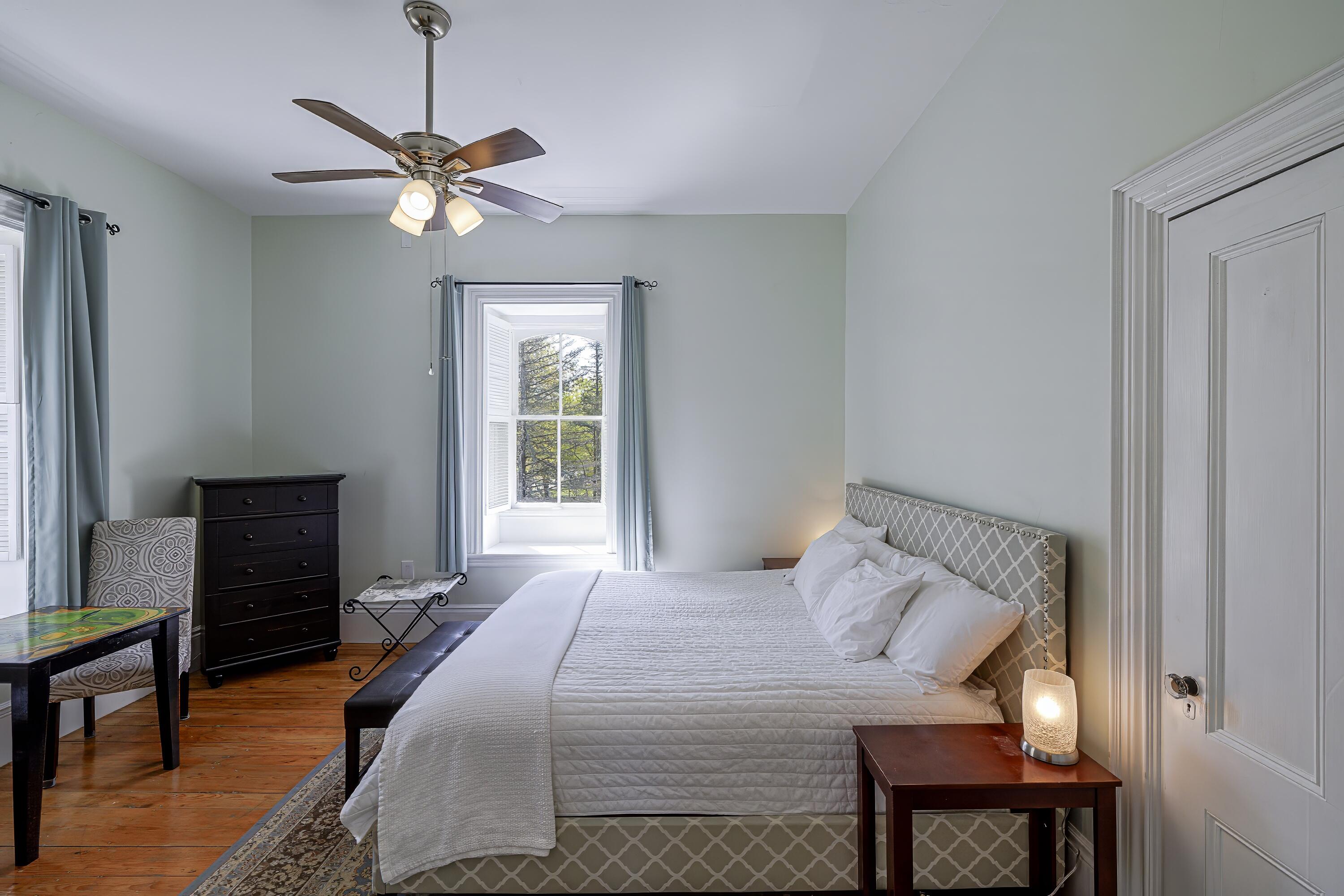 19 Naskeag Point Road Brooklin ME 04616