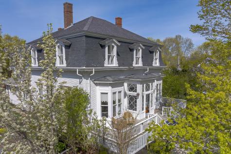 19 Naskeag Point Road Brooklin ME 04616
