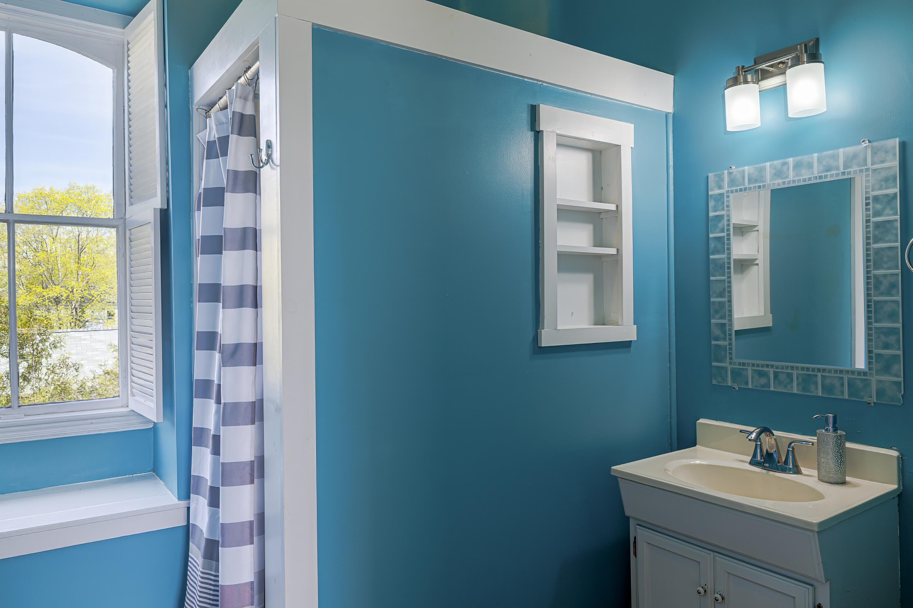 19 Naskeag Point Road Brooklin ME 04616