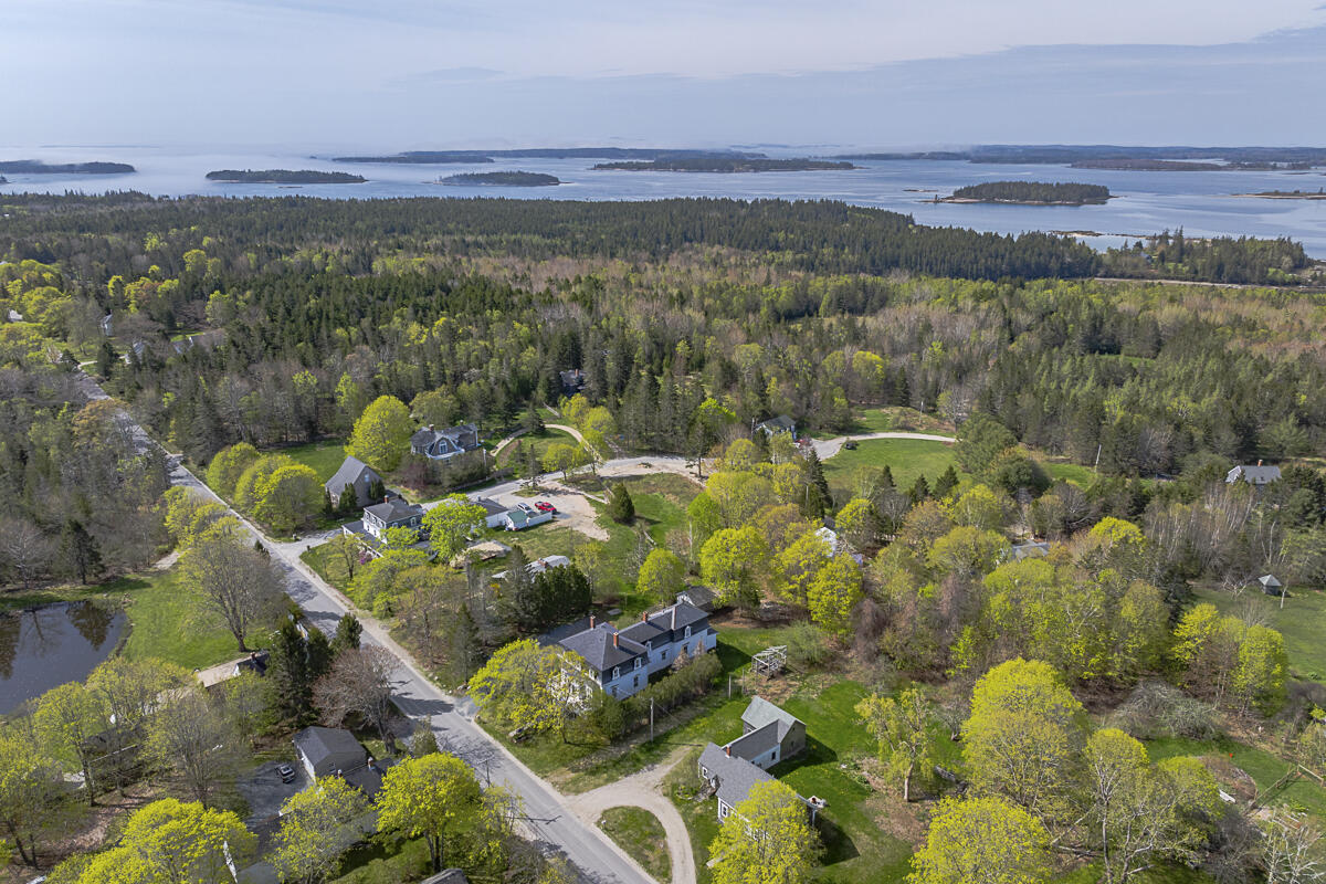 19 Naskeag Point Road Brooklin ME 04616
