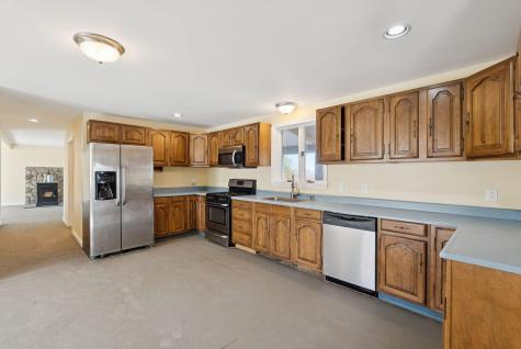 58 Deer Hill Road Waterford ME 04088