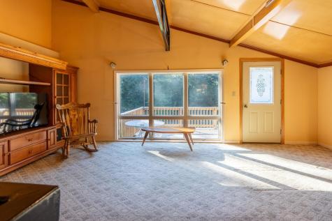 25 Hansons Wood Road Monmouth ME 04265