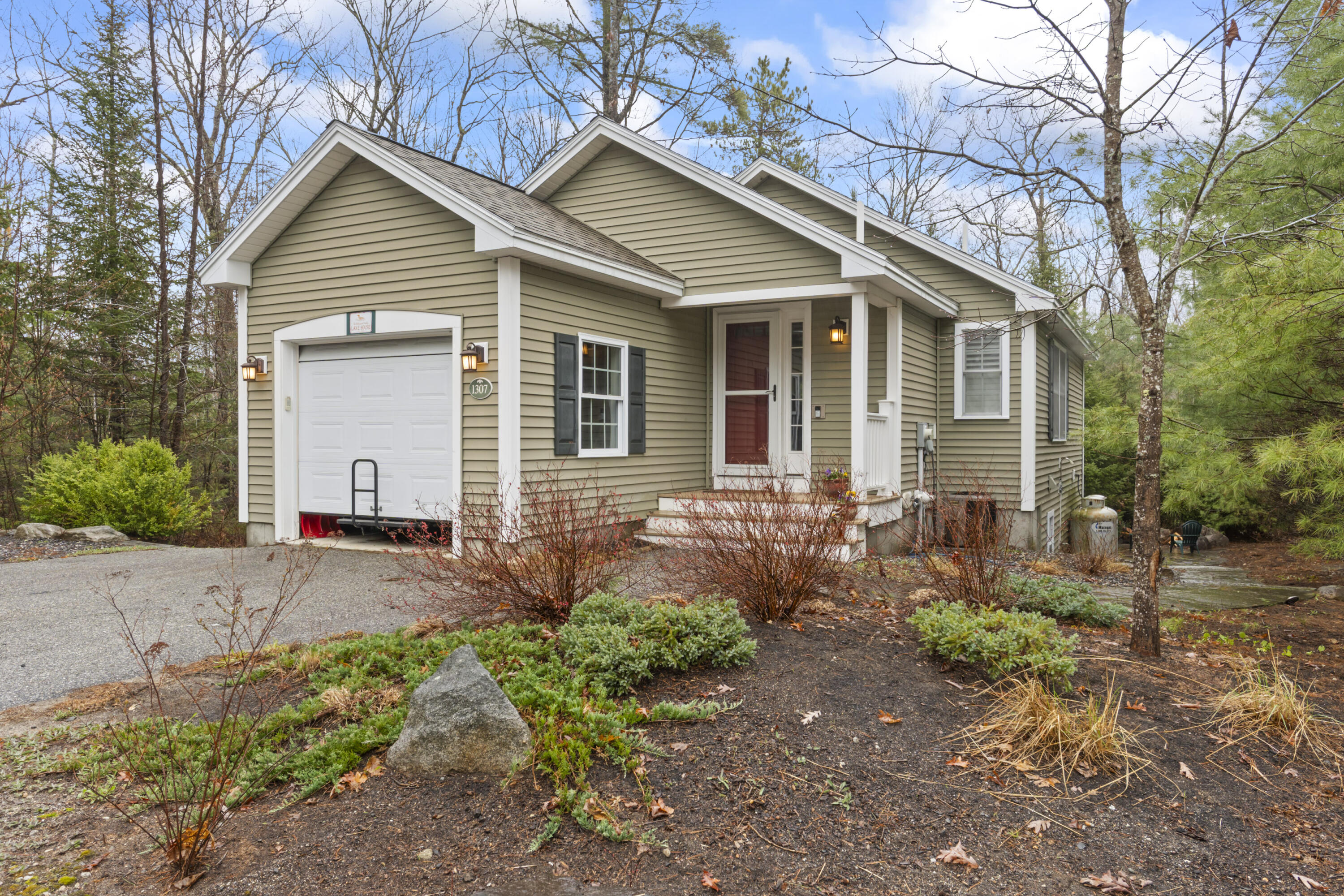 1307 Deer Run Casco ME 04015