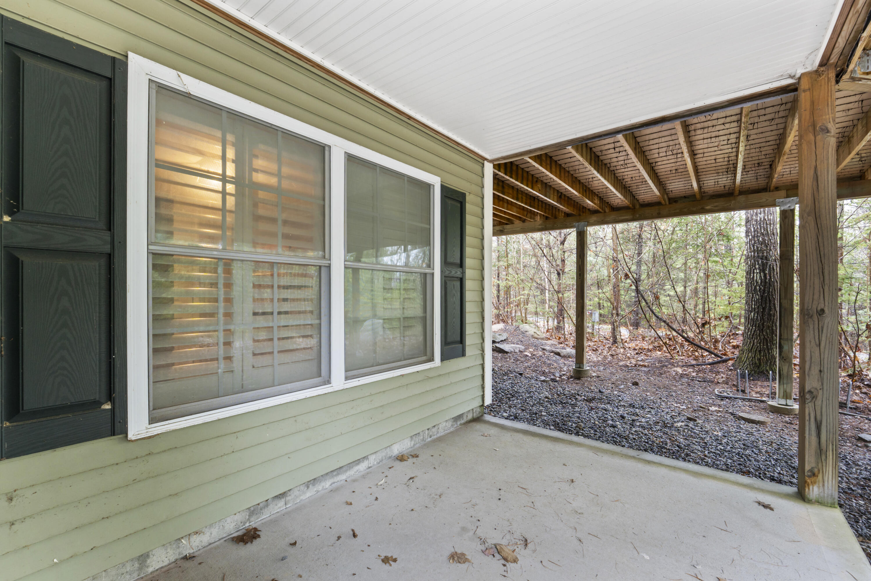 1307 Deer Run Casco ME 04015